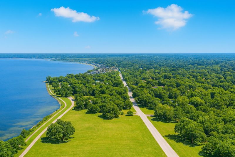 Best Concrete Foundation Repair pros in Mequon, WI